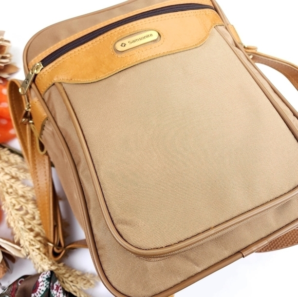 Samsonite Tan Carry On - Picture 1 of 16